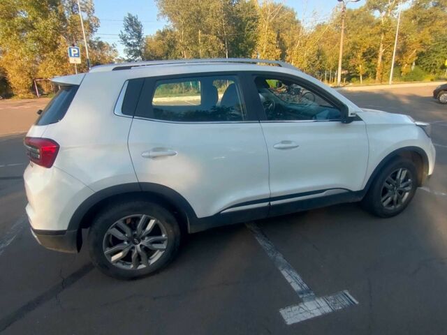 Белый Чери Тигго, объемом двигателя 1.5 л и пробегом 74 тыс. км за 10500 $, фото 2 на Automoto.ua