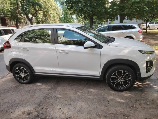 Белый Чери Тигго, объемом двигателя 1.5 л и пробегом 17 тыс. км за 13500 $, фото 3 на Automoto.ua
