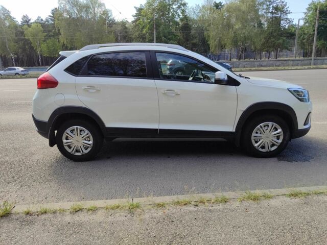 Белый Чери Тигго, объемом двигателя 1.5 л и пробегом 56 тыс. км за 7500 $, фото 6 на Automoto.ua