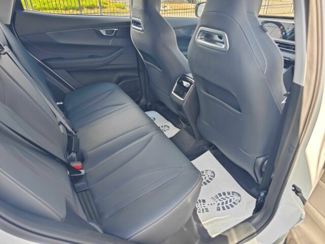 Білий Чері Тігго, об'ємом двигуна 1.5 л та пробігом 1 тис. км за 17220 $, фото 17 на Automoto.ua