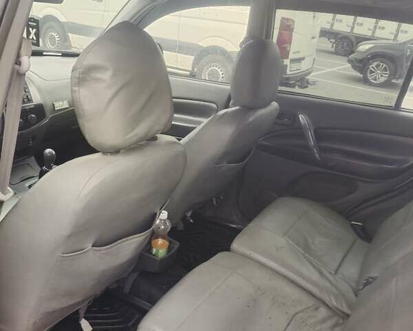 Бежевый Чери Тигго, объемом двигателя 2 л и пробегом 250 тыс. км за 2300 $, фото 8 на Automoto.ua