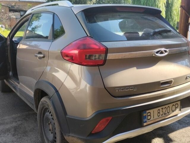 Бежевый Чери Тигго, объемом двигателя 0 л и пробегом 120 тыс. км за 7800 $, фото 5 на Automoto.ua