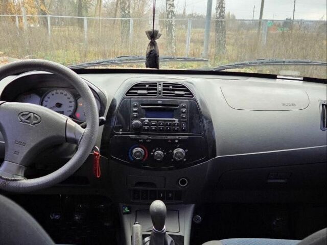 Черный Чери Тигго, объемом двигателя 2 л и пробегом 220 тыс. км за 3000 $, фото 10 на Automoto.ua