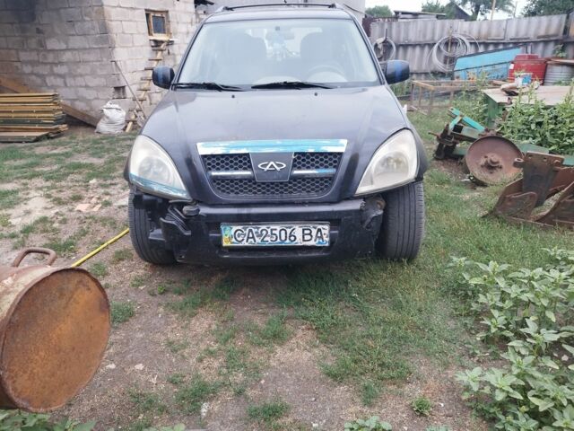 Чорний Чері Тігго, об'ємом двигуна 2 л та пробігом 164 тис. км за 1188 $, фото 2 на Automoto.ua