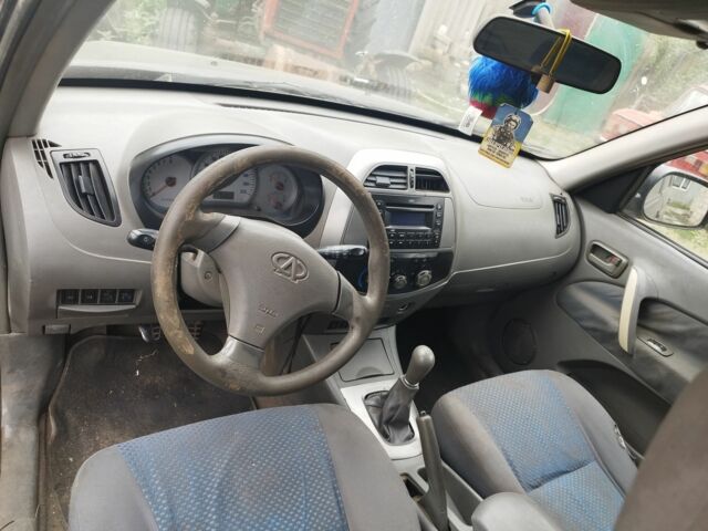 Чорний Чері Тігго, об'ємом двигуна 2 л та пробігом 164 тис. км за 1188 $, фото 4 на Automoto.ua