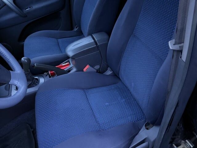 Черный Чери Тигго, объемом двигателя 2 л и пробегом 259 тыс. км за 3349 $, фото 9 на Automoto.ua