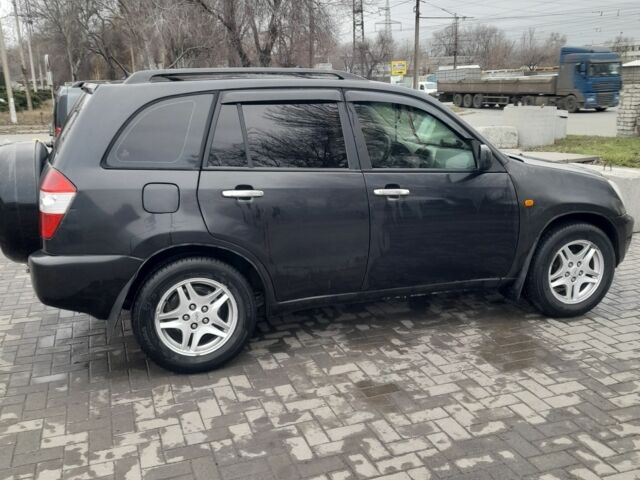 Черный Чери Тигго, объемом двигателя 2 л и пробегом 232 тыс. км за 3000 $, фото 9 на Automoto.ua