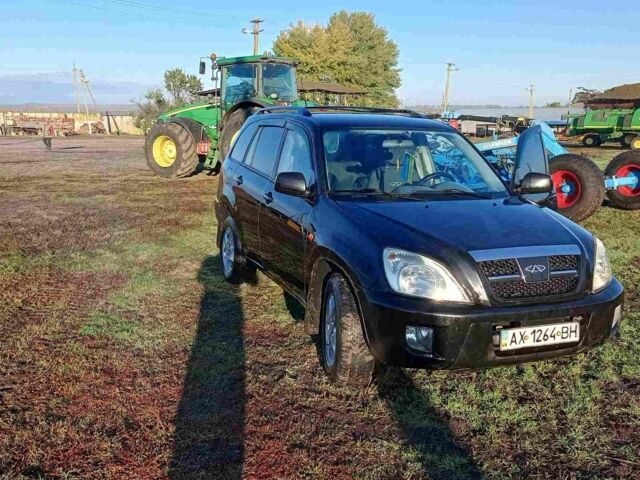 Черный Чери Тигго, объемом двигателя 2 л и пробегом 194 тыс. км за 2610 $, фото 2 на Automoto.ua