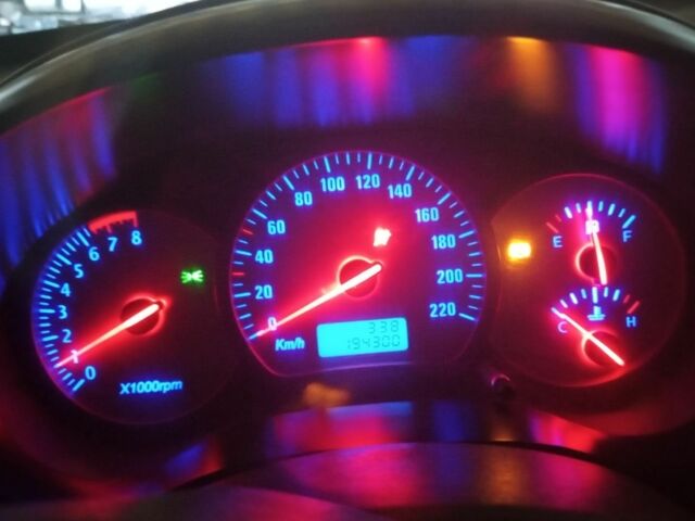 Черный Чери Тигго, объемом двигателя 2 л и пробегом 194 тыс. км за 2610 $, фото 3 на Automoto.ua