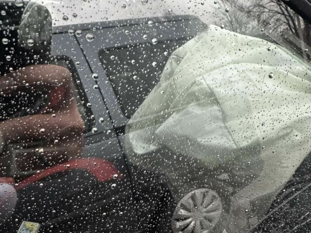 Чорний Чері Тігго, об'ємом двигуна 2 л та пробігом 225 тис. км за 1000 $, фото 5 на Automoto.ua