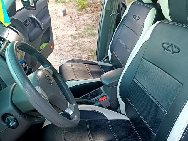 Чорний Чері Тігго, об'ємом двигуна 2 л та пробігом 0 тис. км за 3750 $, фото 2 на Automoto.ua