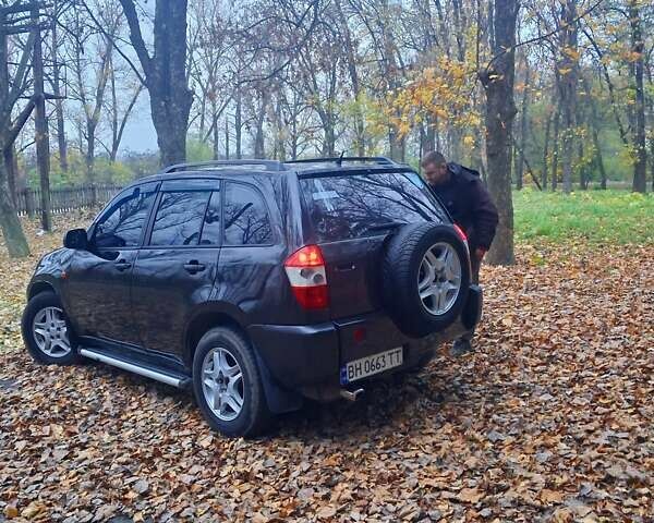 Черный Чери Тигго, объемом двигателя 2 л и пробегом 240 тыс. км за 3500 $, фото 5 на Automoto.ua