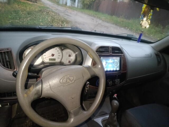 Черный Чери Тигго, объемом двигателя 2 л и пробегом 259 тыс. км за 4200 $, фото 8 на Automoto.ua