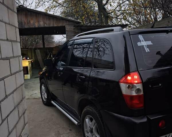 Черный Чери Тигго, объемом двигателя 2 л и пробегом 240 тыс. км за 3500 $, фото 1 на Automoto.ua