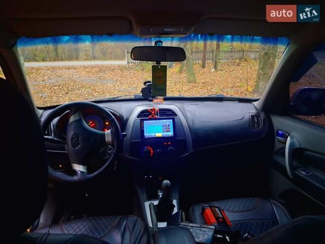 Черный Чери Тигго, объемом двигателя 2 л и пробегом 240 тыс. км за 3500 $, фото 7 на Automoto.ua