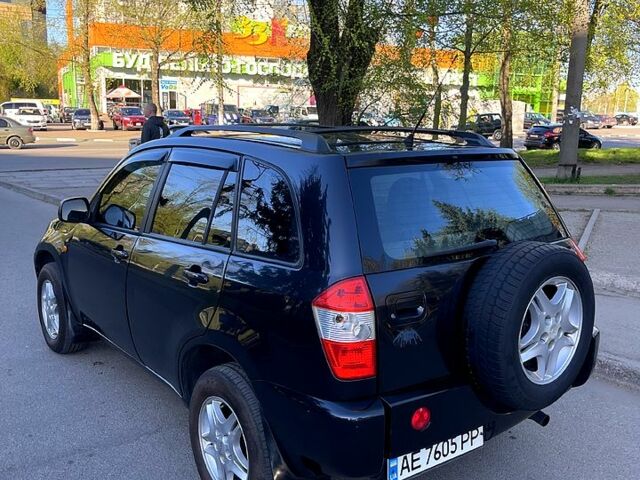 Черный Чери Тигго, объемом двигателя 2 л и пробегом 165 тыс. км за 3500 $, фото 3 на Automoto.ua