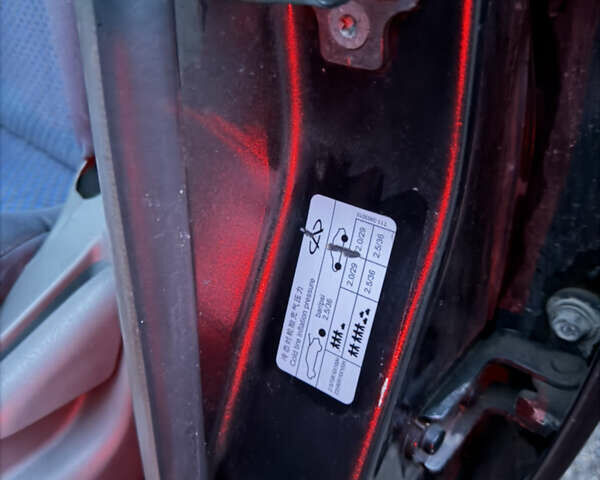 Черный Чери Тигго, объемом двигателя 2 л и пробегом 259 тыс. км за 3350 $, фото 26 на Automoto.ua