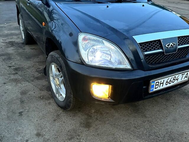 Чорний Чері Тігго, об'ємом двигуна 2 л та пробігом 170 тис. км за 3600 $, фото 1 на Automoto.ua