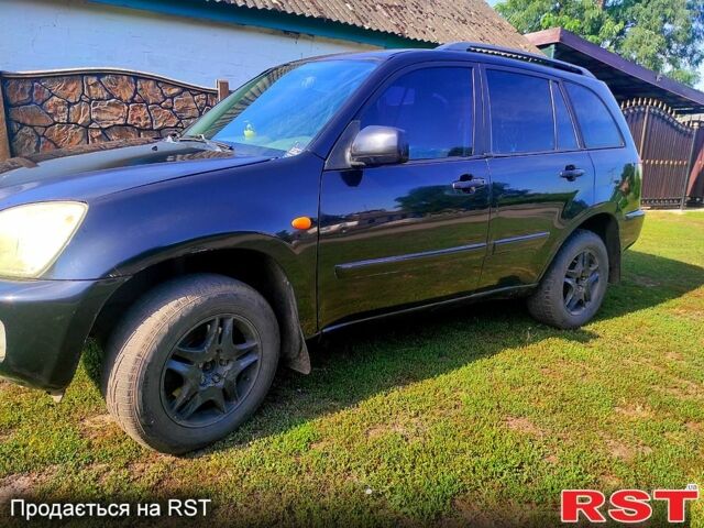 Черный Чери Тигго, объемом двигателя 2.4 л и пробегом 250 тыс. км за 3600 $, фото 5 на Automoto.ua