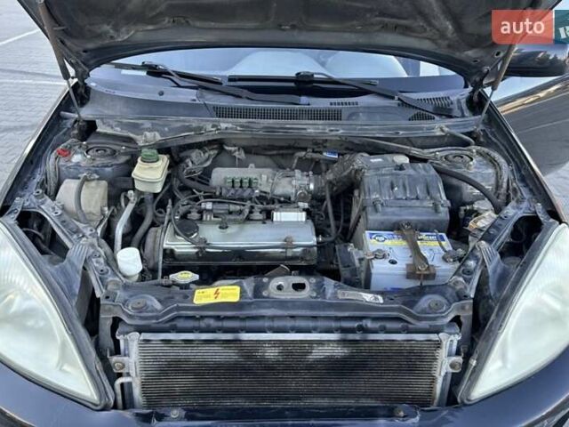 Чорний Чері Тігго, об'ємом двигуна 2.35 л та пробігом 160 тис. км за 4100 $, фото 4 на Automoto.ua