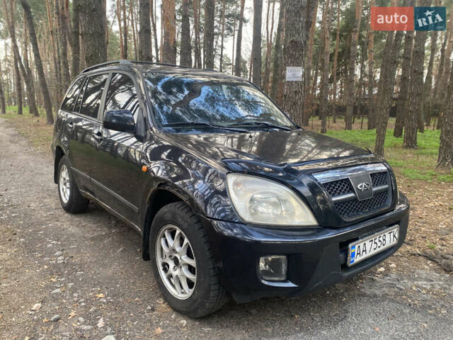 Черный Чери Тигго, объемом двигателя 2.4 л и пробегом 300 тыс. км за 3000 $, фото 11 на Automoto.ua