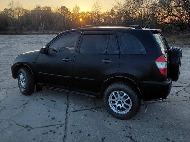 Черный Чери Тигго, объемом двигателя 2.4 л и пробегом 193 тыс. км за 2100 $, фото 4 на Automoto.ua