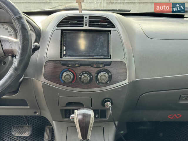 Черный Чери Тигго, объемом двигателя 2.35 л и пробегом 165 тыс. км за 3700 $, фото 16 на Automoto.ua