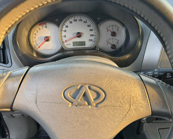 Чорний Чері Тігго, об'ємом двигуна 2.35 л та пробігом 150 тис. км за 4500 $, фото 4 на Automoto.ua