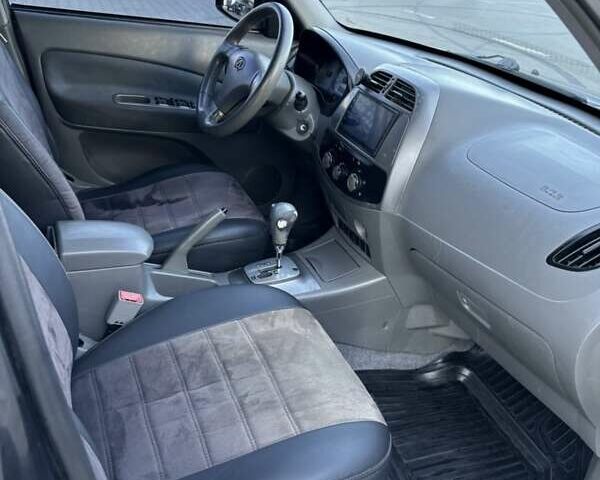 Чорний Чері Тігго, об'ємом двигуна 2.35 л та пробігом 160 тис. км за 4100 $, фото 7 на Automoto.ua