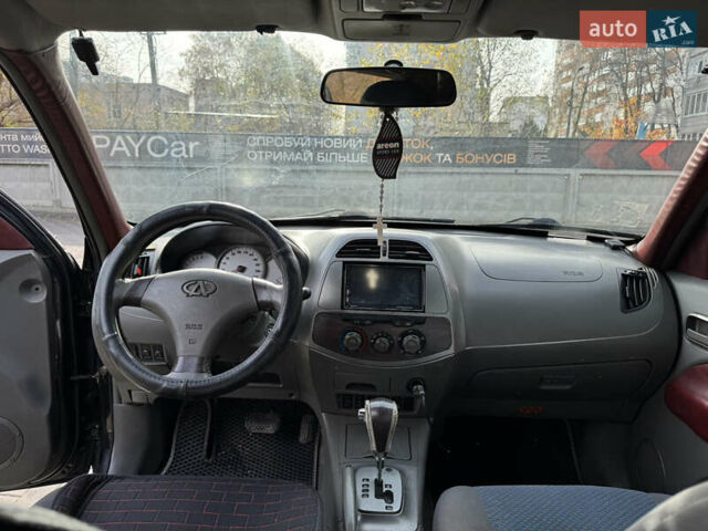 Черный Чери Тигго, объемом двигателя 2.35 л и пробегом 165 тыс. км за 3700 $, фото 15 на Automoto.ua