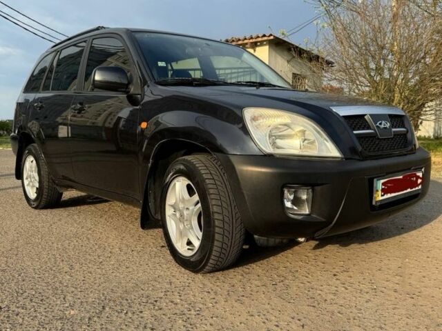 Черный Чери Тигго, объемом двигателя 2 л и пробегом 84 тыс. км за 3999 $, фото 1 на Automoto.ua
