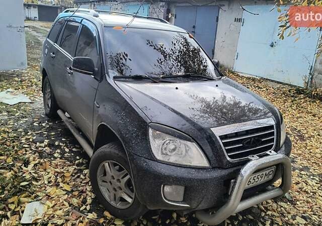 Черный Чери Тигго, объемом двигателя 2 л и пробегом 270 тыс. км за 3500 $, фото 4 на Automoto.ua