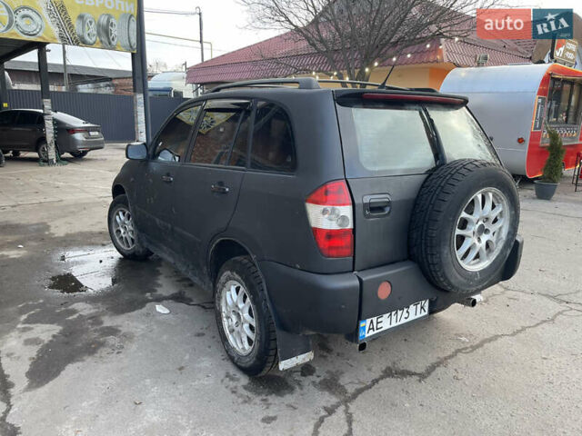 Чорний Чері Тігго, об'ємом двигуна 2.35 л та пробігом 198 тис. км за 2300 $, фото 7 на Automoto.ua