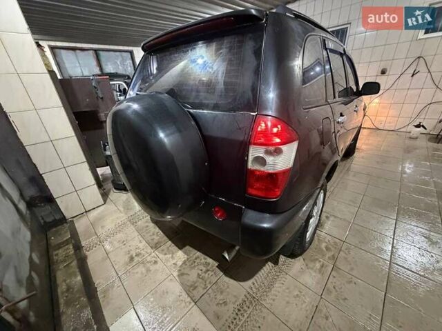 Черный Чери Тигго, объемом двигателя 2.35 л и пробегом 140 тыс. км за 2491 $, фото 4 на Automoto.ua