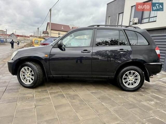 Черный Чери Тигго, объемом двигателя 2.35 л и пробегом 192 тыс. км за 3500 $, фото 1 на Automoto.ua