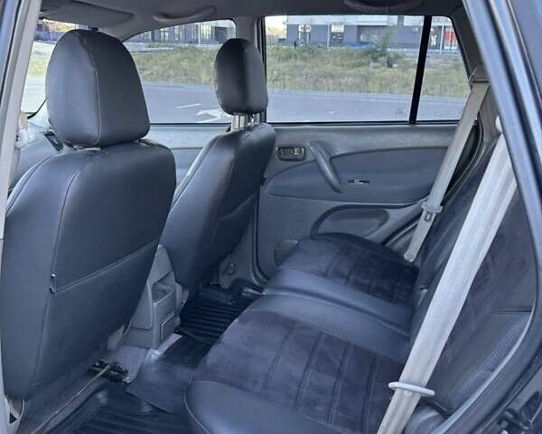 Чорний Чері Тігго, об'ємом двигуна 2.35 л та пробігом 160 тис. км за 4100 $, фото 8 на Automoto.ua