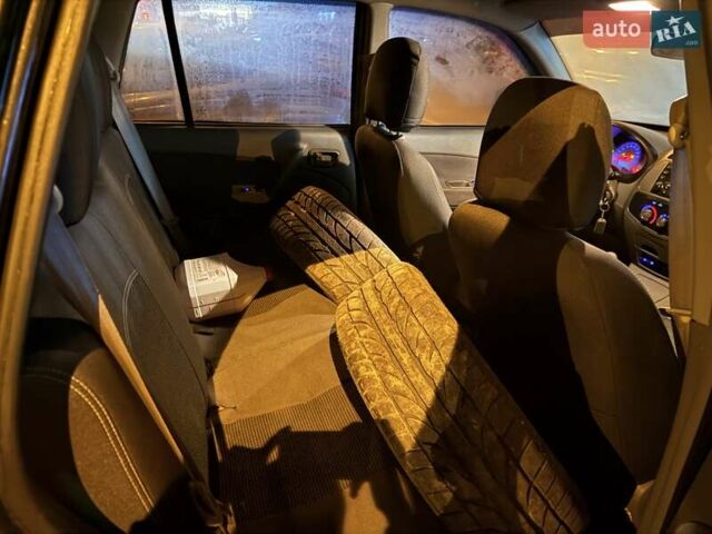 Черный Чери Тигго, объемом двигателя 2 л и пробегом 170 тыс. км за 3000 $, фото 9 на Automoto.ua