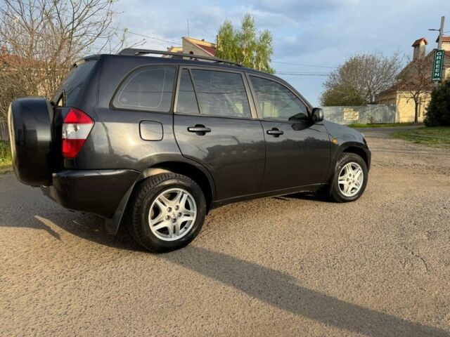 Черный Чери Тигго, объемом двигателя 2 л и пробегом 84 тыс. км за 3999 $, фото 3 на Automoto.ua