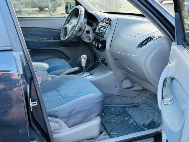 Черный Чери Тигго, объемом двигателя 2.4 л и пробегом 186 тыс. км за 3400 $, фото 10 на Automoto.ua