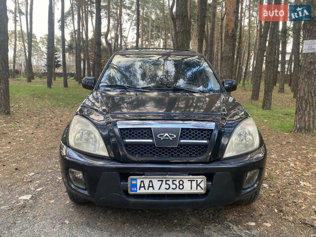 Черный Чери Тигго, объемом двигателя 2.4 л и пробегом 300 тыс. км за 3000 $, фото 12 на Automoto.ua