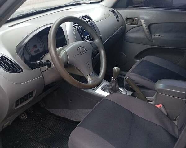 Чорний Чері Тігго, об'ємом двигуна 2 л та пробігом 130 тис. км за 3700 $, фото 5 на Automoto.ua