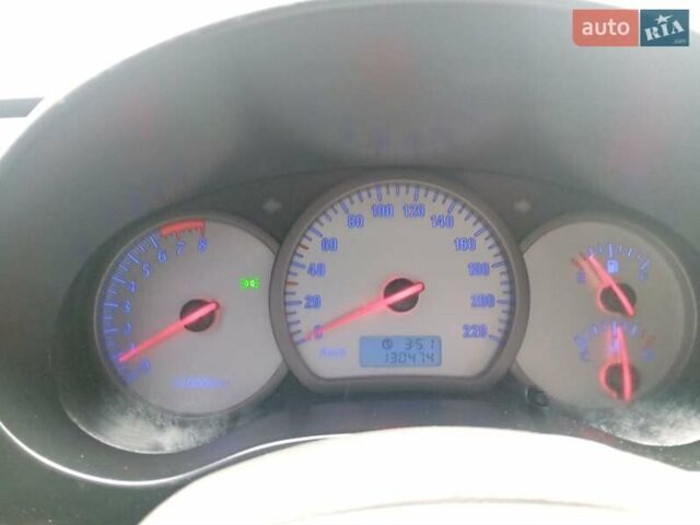 Чорний Чері Тігго, об'ємом двигуна 2 л та пробігом 130 тис. км за 3700 $, фото 9 на Automoto.ua