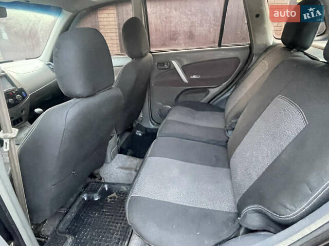 Чорний Чері Тігго, об'ємом двигуна 2.35 л та пробігом 198 тис. км за 2300 $, фото 5 на Automoto.ua