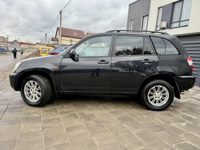 Черный Чери Тигго, объемом двигателя 2.4 л и пробегом 196 тыс. км за 3500 $, фото 3 на Automoto.ua