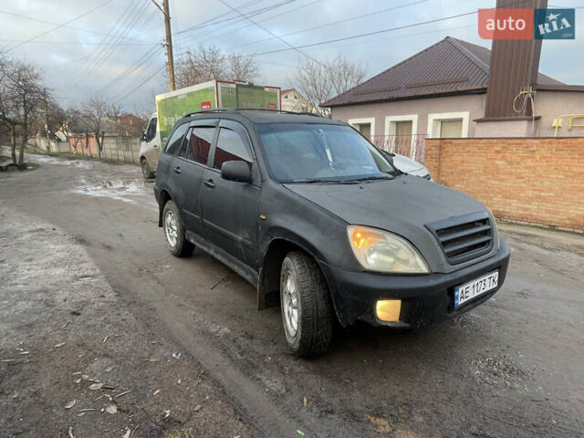 Чорний Чері Тігго, об'ємом двигуна 2.35 л та пробігом 198 тис. км за 2300 $, фото 1 на Automoto.ua