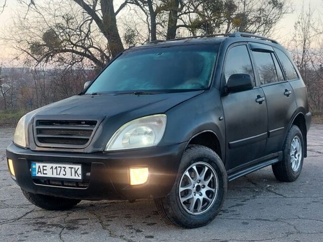 Черный Чери Тигго, объемом двигателя 2.4 л и пробегом 193 тыс. км за 2100 $, фото 1 на Automoto.ua