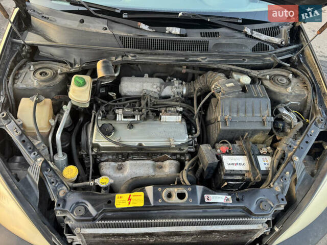 Чорний Чері Тігго, об'ємом двигуна 2.35 л та пробігом 150 тис. км за 4500 $, фото 5 на Automoto.ua