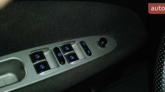 Черный Чери Тигго, объемом двигателя 1.97 л и пробегом 241 тыс. км за 3500 $, фото 14 на Automoto.ua