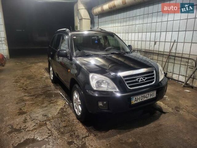 Черный Чери Тигго, объемом двигателя 2 л и пробегом 180 тыс. км за 4500 $, фото 4 на Automoto.ua