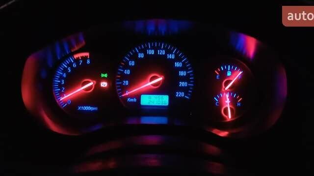 Черный Чери Тигго, объемом двигателя 1.97 л и пробегом 241 тыс. км за 3500 $, фото 16 на Automoto.ua